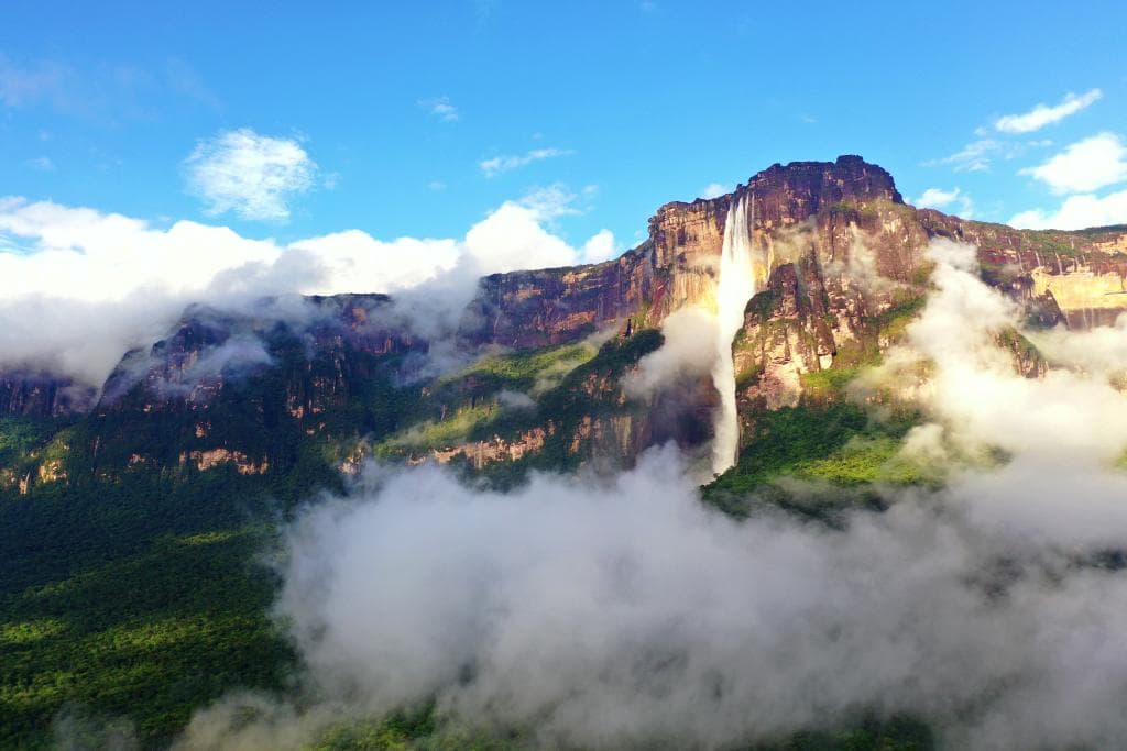 Angel Falls & Catatumbo Lightning Natural Phenomena Expedition - Image 4